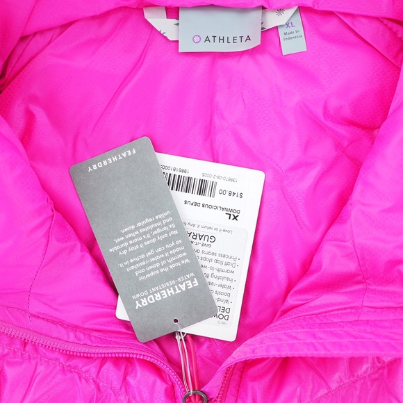 Athleta Downalicious Deluxe Vest - Picture 6 of 7